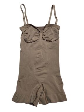 Skims Seamless Sculpt Strapless Thigh Bodysuit Dark Tan Large NWOT